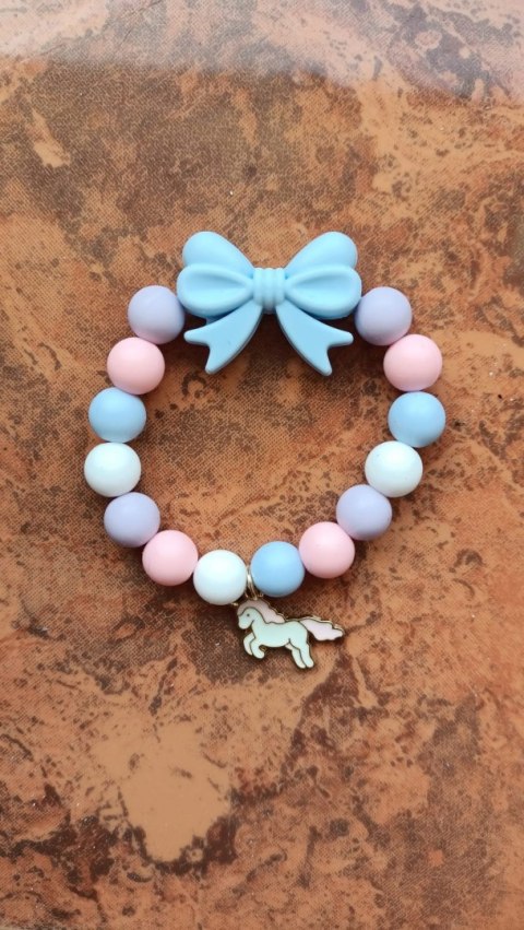 BRANSOLETKA KOKARDKA DO SZKOŁY DZIEŃ KOBIET DZIEŃ DZIECKA PRZEDSZKOLAKA