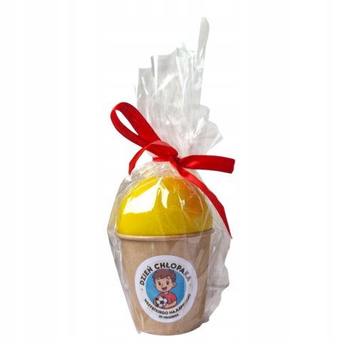 UPOMINKI NA DZIEŃ CHŁOPAKA KUBECZKI Z PIŁKĄ ANTYSTRESOWĄ I 3 CUKIERKAMI