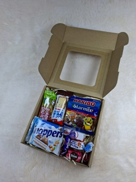 ZESTAW SŁODYCZY MIKOŁAJKI PREZENT PACZKA DLA DZIECI URODZINY UPOMINEK