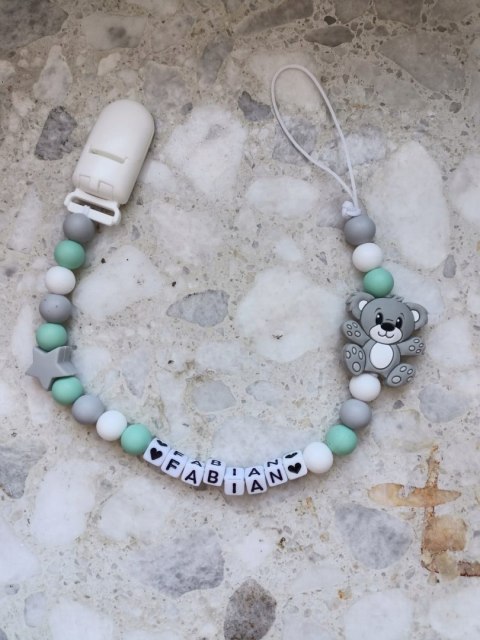 Zawieszka silikonowa do smoczka dla dziewczynki z misiem 15