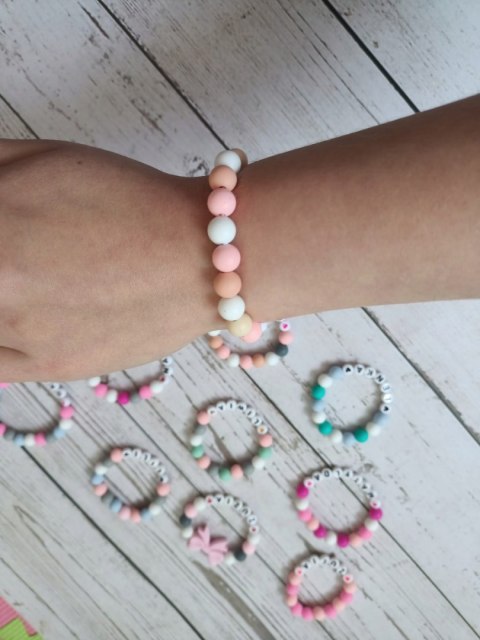 BRANSOLETKA Z KORALIKÓW SILIKONOWYCH DLA DZIECKA