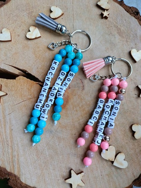 PIĘKNY BRELOCZEK DLA BABCI I DZIADKA NA DZIEŃ BABCI I DZIADKA