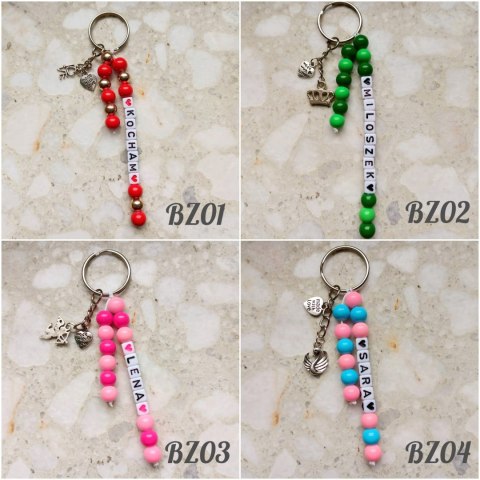 PIĘKNY BRELOCZEK DO KLUCZY Z KORALIKÓW BRELOK