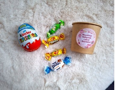 KINDER JAJO UPOMINEK PREZENT NA DZIEŃ KOBIET DZIECKA DO SZKOŁY PRZEDSZKOLA